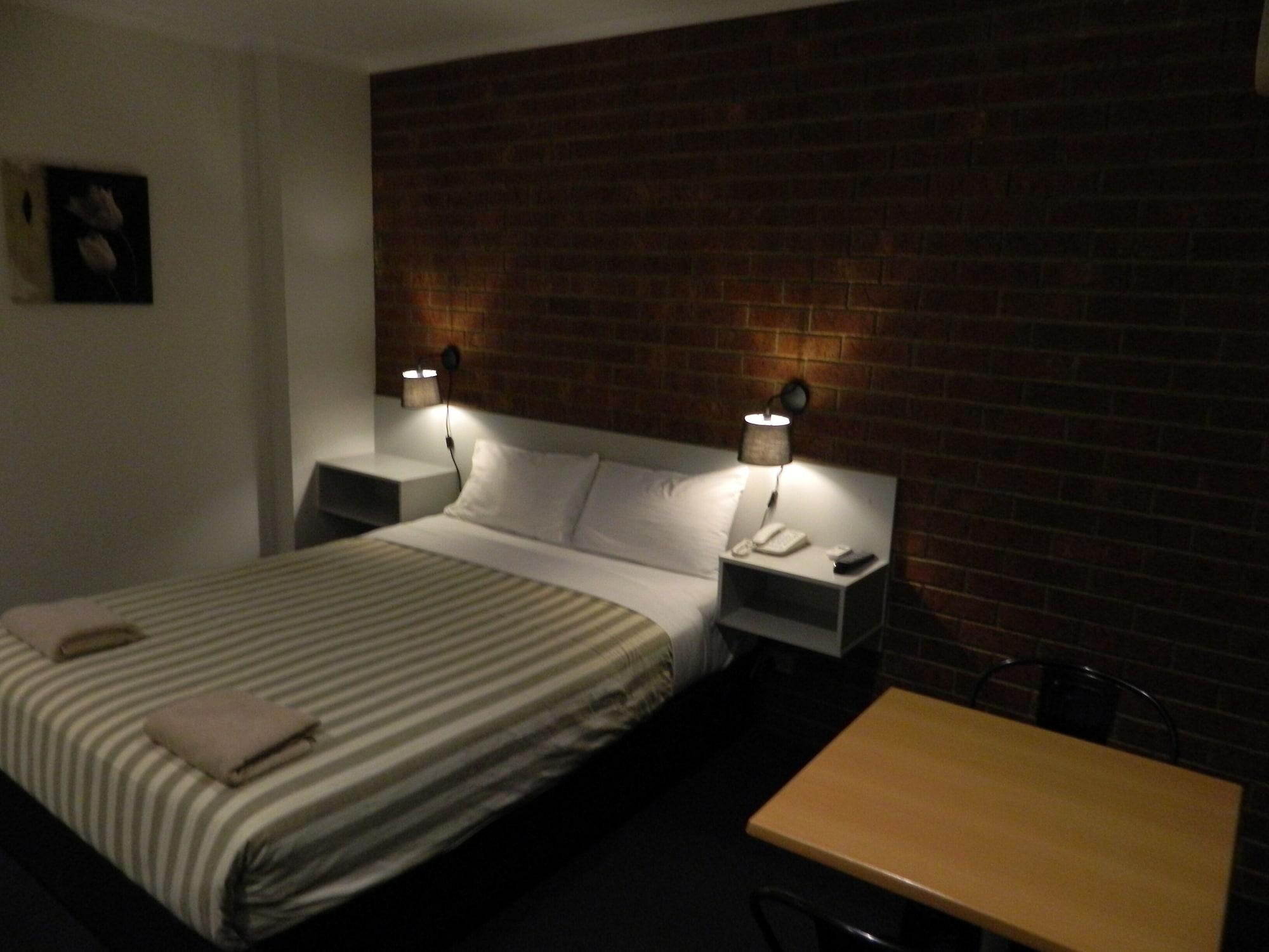 Werribee Motel And Apartments Экстерьер фото