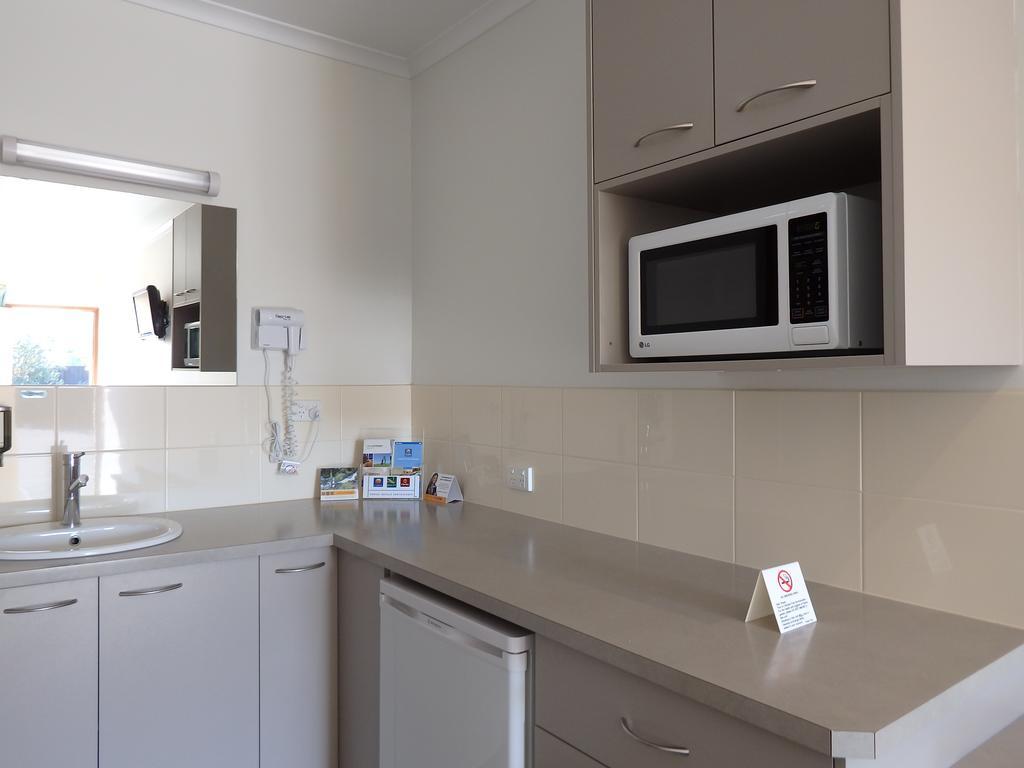 Werribee Motel And Apartments Экстерьер фото