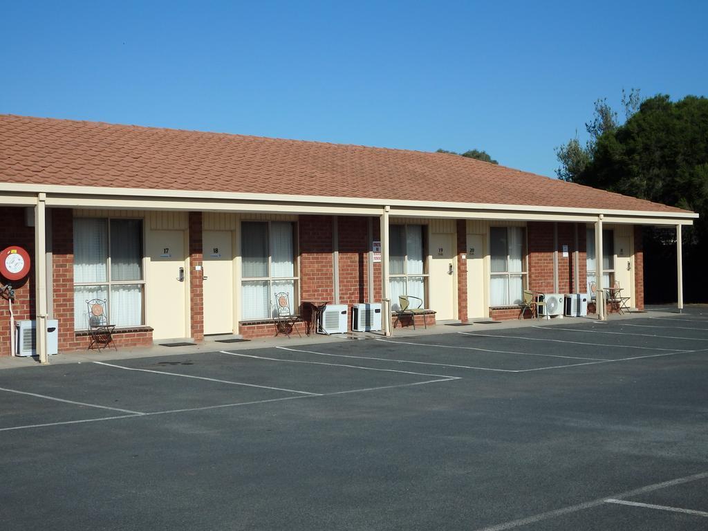 Werribee Motel And Apartments Экстерьер фото
