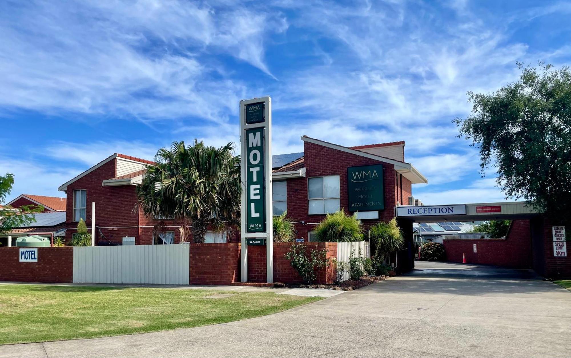 Werribee Motel And Apartments Экстерьер фото