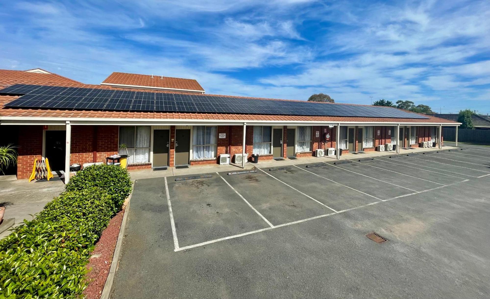 Werribee Motel And Apartments Экстерьер фото