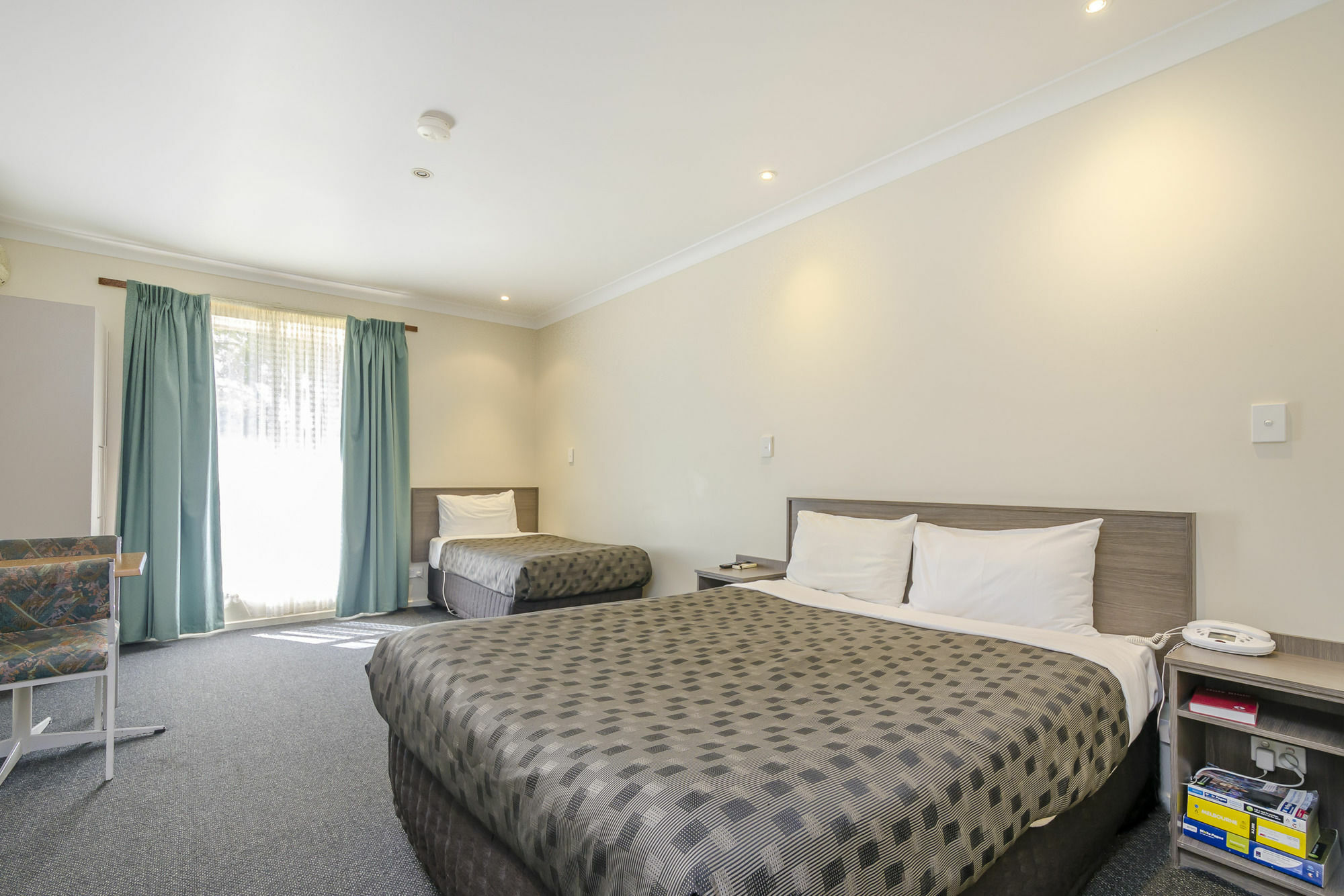 Werribee Motel And Apartments Экстерьер фото
