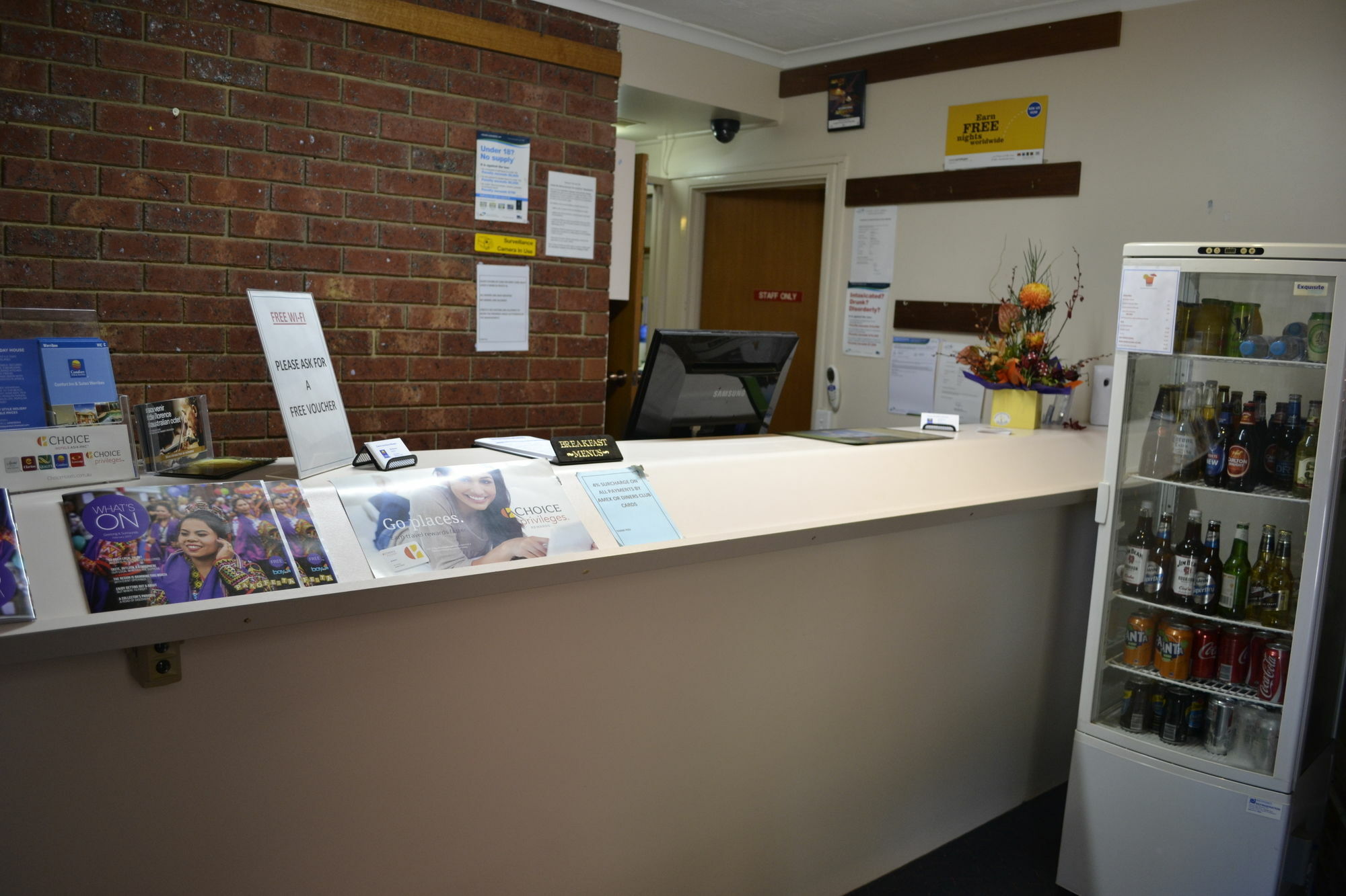 Werribee Motel And Apartments Экстерьер фото