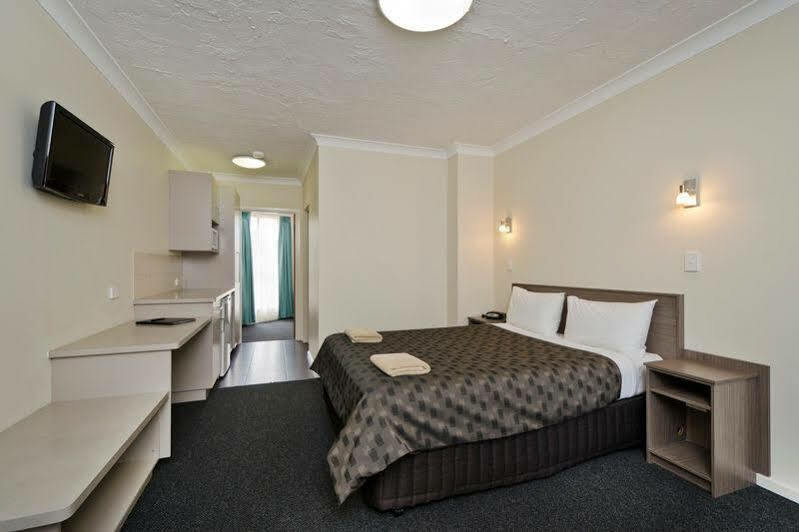 Werribee Motel And Apartments Экстерьер фото